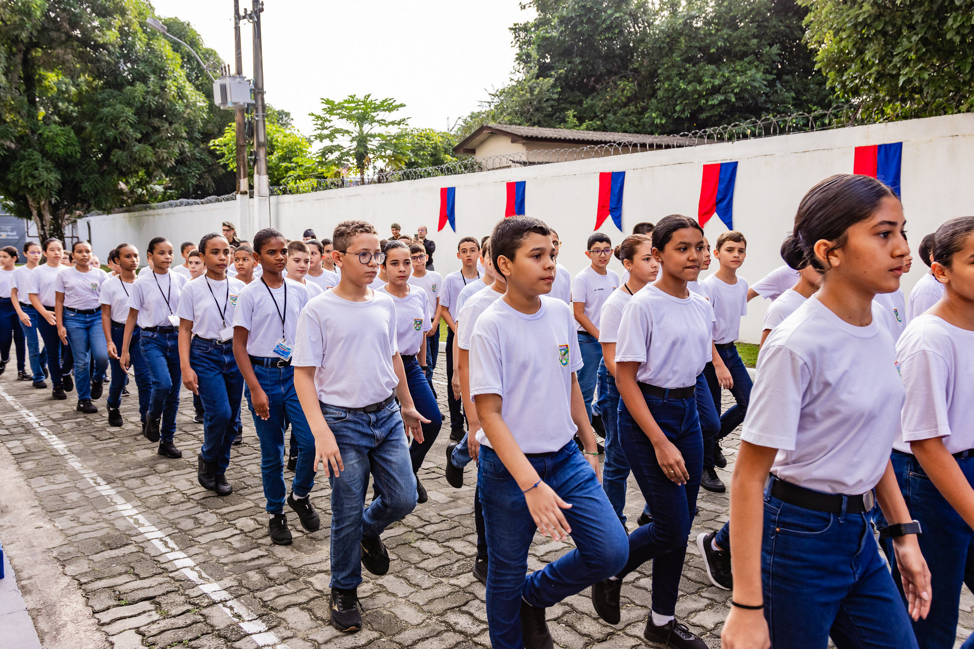 Alunos do Airton Lima Concursos em formação militar